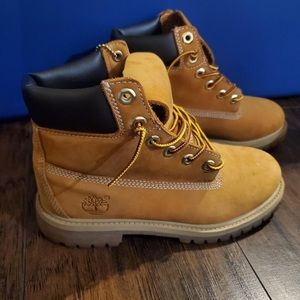 Timberland boots - youth size 4.